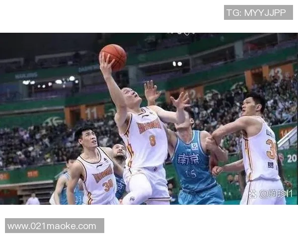 南京篮球队战术分析与发展策略探讨助力球队提升竞争力